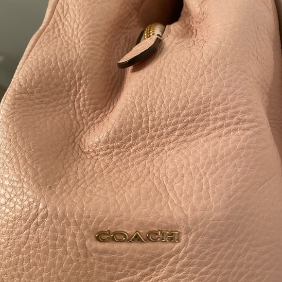 Gently used Coach Baby Pink Edie 31 Dalton Bag Purse Handbag Pocket Book - Picture 11 of 15